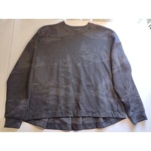 Nike Dri-FIT Gray Landscape Print‎ Pleated Hem Long Sleeve Pullover Top